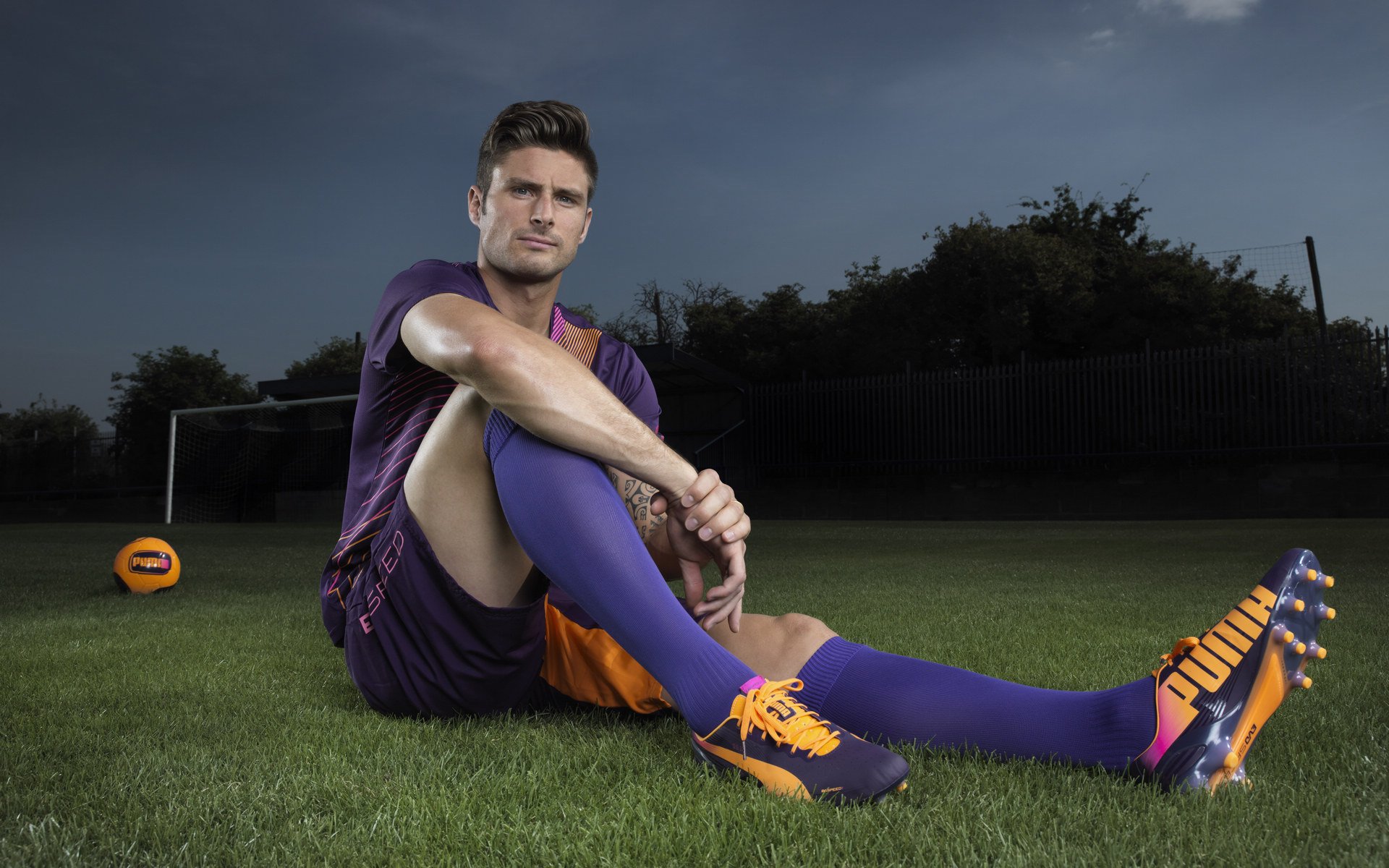 青训球员通过月度测评系统及时调整训练方向与目标，青训训练内容